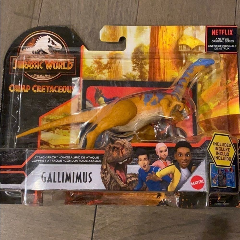 NWT Jurassic World Camp Cretaceous Gallimimus